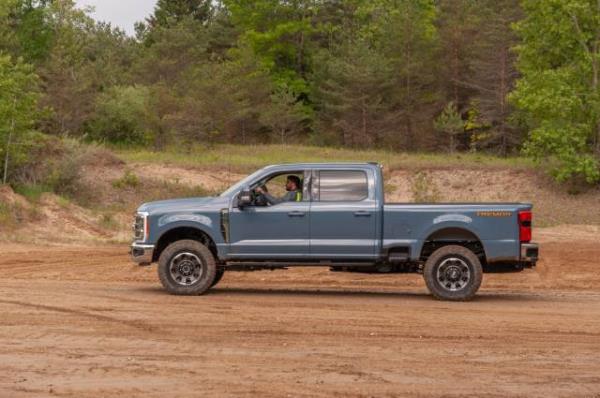 2023 Ford Super Duty Tremor