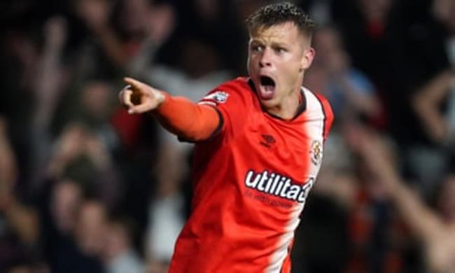 Mads Andersen celebrates his goal against West Ham