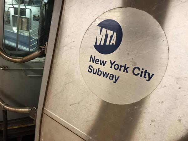 The MTA’s plan to pay down debts won’t be enough to avoid massive budget gaps as ridership remains low and federal aid runs out, according to a new report released Tuesday by state Comptroller Tom DiNapoli. 