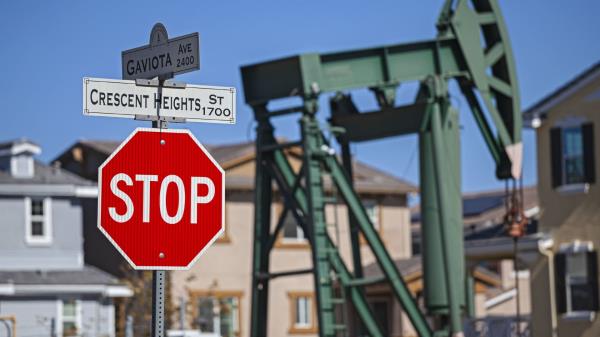 California lawmakers move to ban new oil wells within 3,200 feet of homes and schools